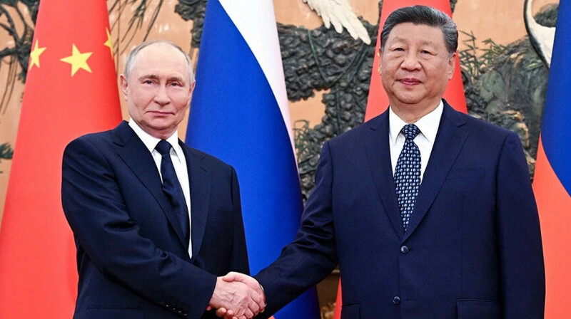 Россия продает нефть Китаю со скидкой $35 за баррель — рекорд за время войны