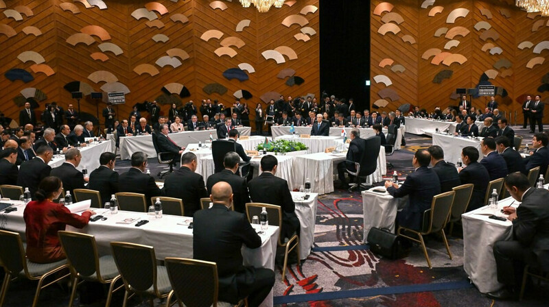 Казахстан и Япония подписали соглашения на $3,7 млрд на историческом саммите в Токио