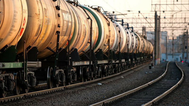 Армения начинает закупать бензин из Азербайджана: цена на 18,5% ниже российского