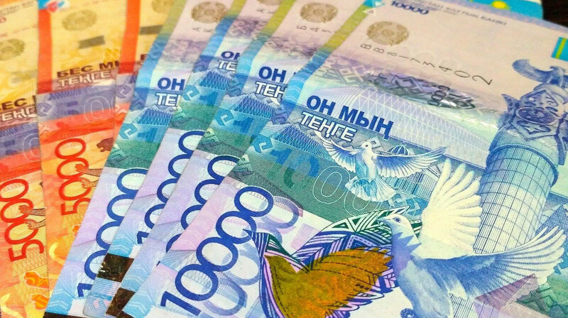 Тенге укрепился до 504,6 за доллар по итогам недели