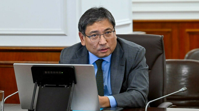 Экс-аким Алматы Досаев занял место в руководстве "Байтерека" от администрации президента