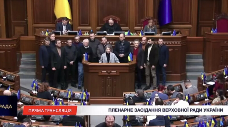 Тимошенко обвинила Зеленского в коррупции после подозрения НАБУ