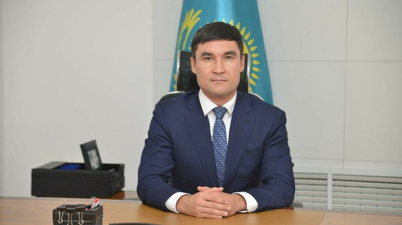 Драка чиновников в Караганде: Сапиев и его зам устроили разборки в спорткомплексе