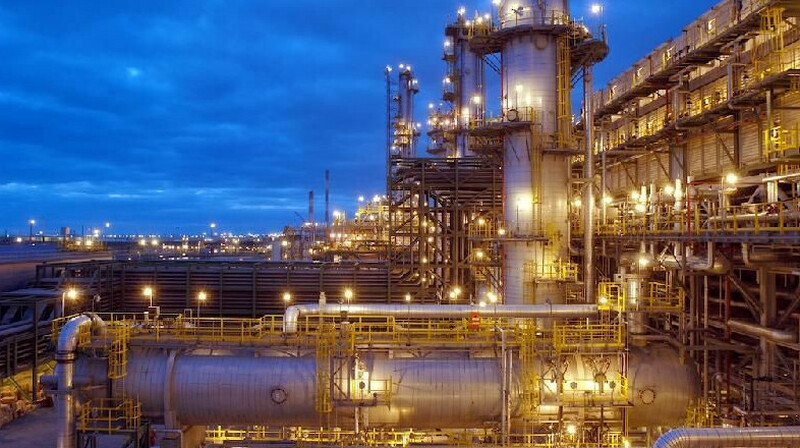 В Атырауской области запустили Завод второго поколения и Королевское месторождение