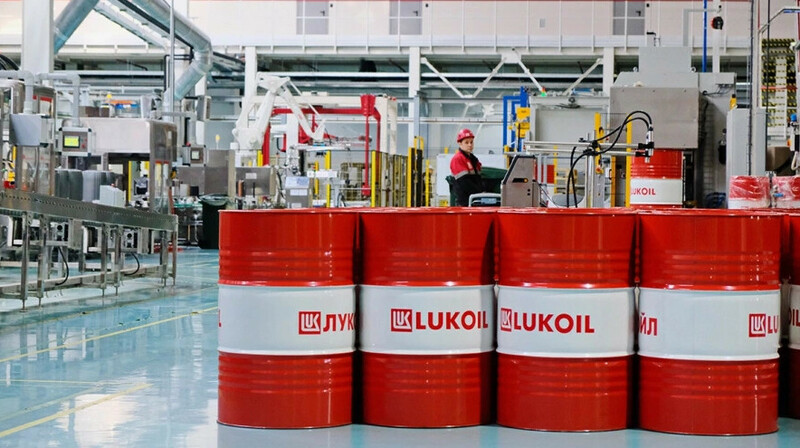 "Лукойл" отдаёт зарубежные активы американцам — Казахстан остаётся