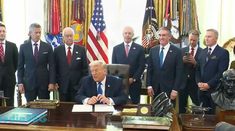 Трамп направил к Ирану флот больше, чем к Венесуэле