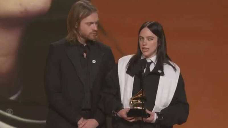 Трамп пригрозил судами после церемонии "Грэмми" с шутками про Эпштейна