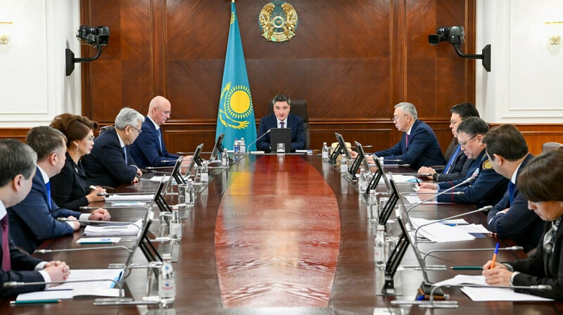 Правительство усилит борьбу с фейками о проекте Конституции Казахстана