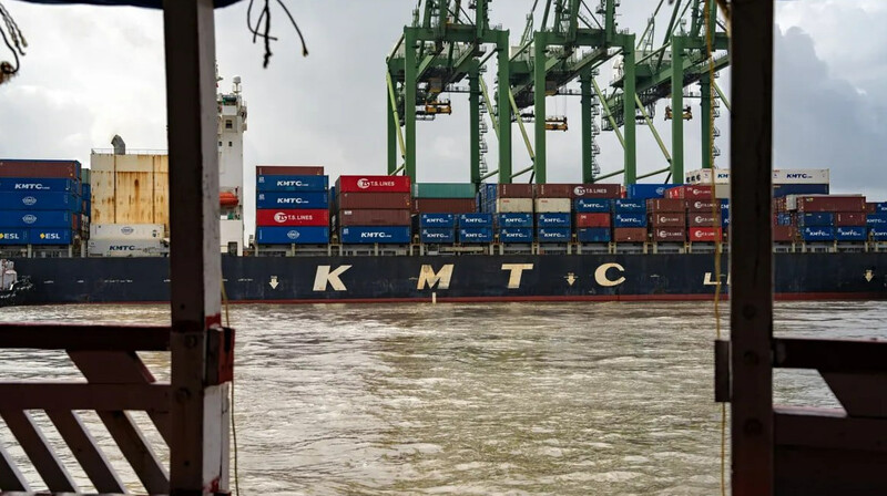 Трамп отменил 25-процентный тариф для Индии в обмен на отказ от российской нефти