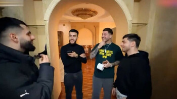 Российских блогеров арестовали на 15 суток за оскорбление казахстанских девушек