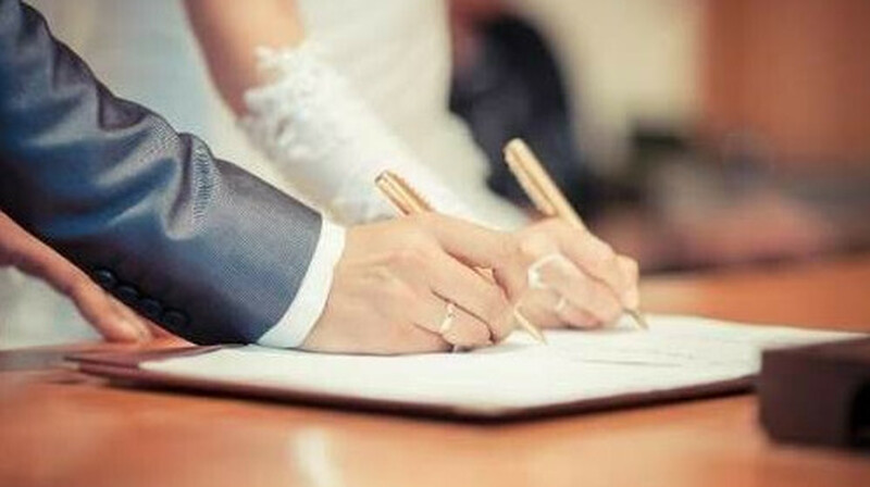 В Казахстане зафиксирован исторический минимум браков с 1991 года