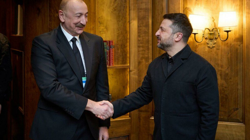 Алиев обвинил Россию в трёх ударах по посольству Азербайджана в Украине