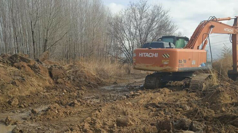 В Алматинской области начали очистку магистрального канала "Корам"