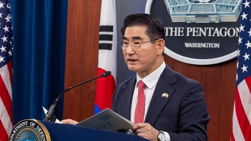 Экс-министр обороны Южной Кореи получил 30 лет тюрьмы за попытку военного переворота