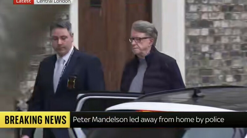 Скандал с Эпштейном: арест британского посла может стоить Стармеру отставки