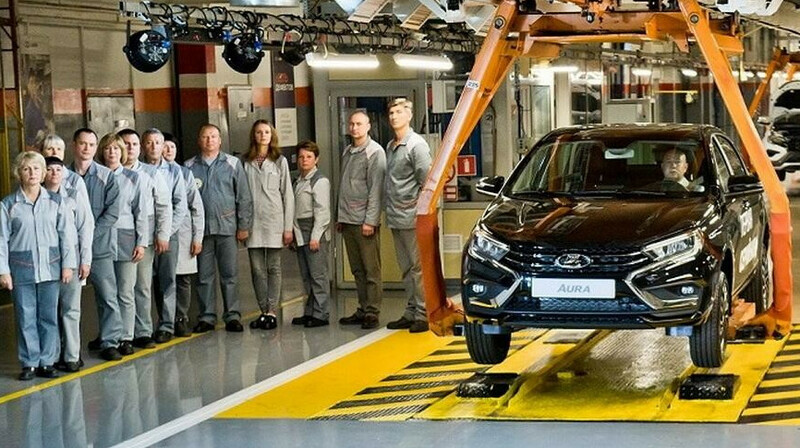 "АвтоВАЗ" признал худшие продажи за 20 лет