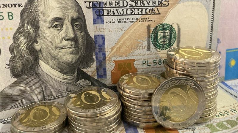 АФК предупредила: жёсткое ограничение потребкредитов ударит по малому бизнесу и рознице