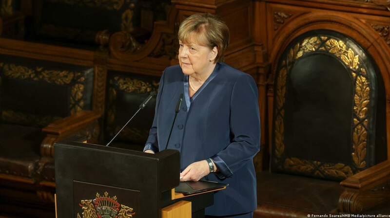 Меркель призвала Европу к диалогу с Россией и независимости от США