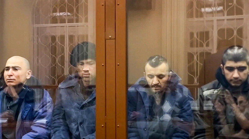 Исполнители теракта в "Крокус Сити Холл" приговорены к пожизненному заключению