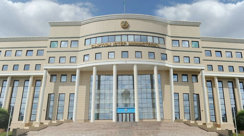 Казахстан завершил эвакуацию более 10 тысяч граждан с Ближнего Востока