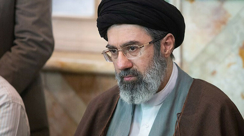 Кувейтские СМИ: верховного лидера Ирана тайно вывезли на лечение в Москву