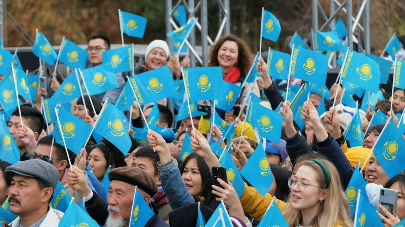 Рождаемость растёт, смертность снижается: демографическая динамика Казахстана в 2026 году