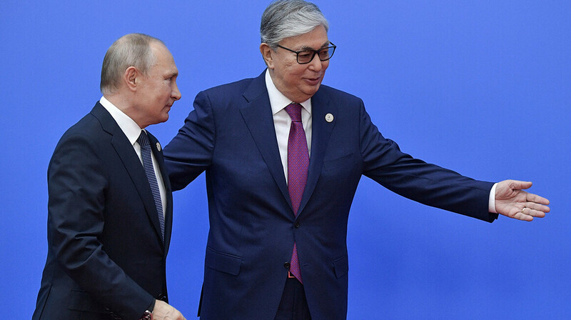Токаев и Путин обсудили двусторонние отношения и визит российского президента в Астану