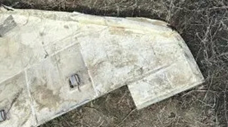 В Атырауской области снова нашли обломки беспилотника