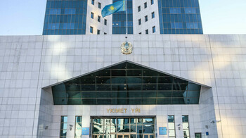 С 1 апреля банки в Казахстане обязали отчитываться в Нацбанк по операциям обменников