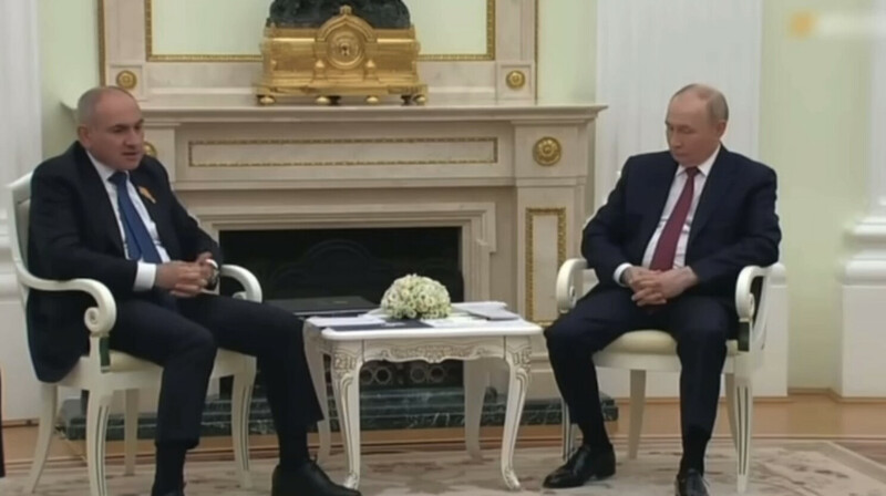 "Соцсети у нас на 100% свободны": Пашинян в Кремле спорил с Путиным о демократии и выборах