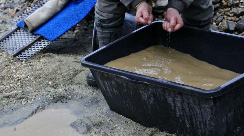 В Казахстане хотят ввести уголовную ответственность для "черных старателей"