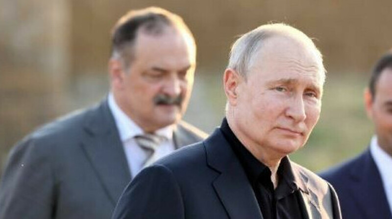 Путин отправил в отставку главу Дагестана