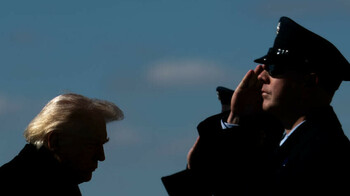 Трамп: США начнут вывод судов, застрявших в Ормузском проливе