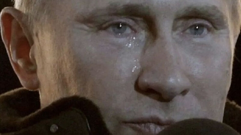 ВЦИОМ не опубликовал еженедельный рейтинг Путина после семинедельного падения