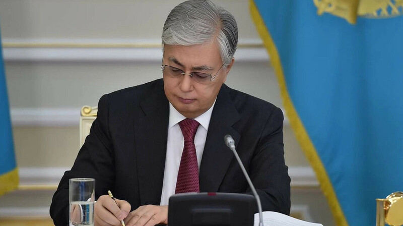 Инвесторам из Казахстана и Китая обещают равные права: президент подписал закон