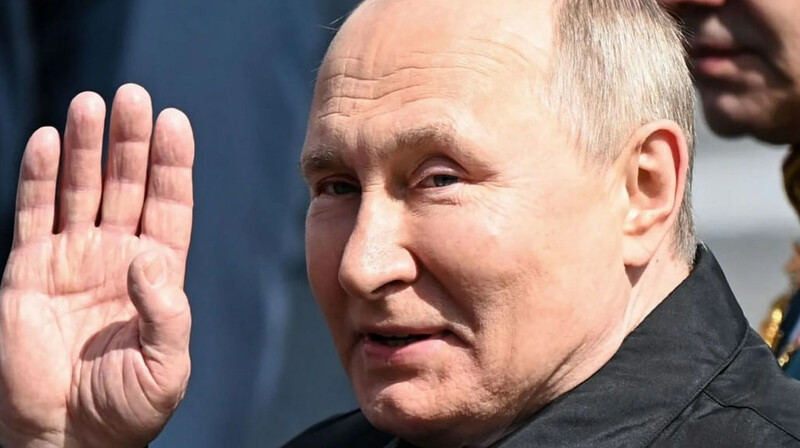 Путин продлил срок службы чиновникам старше 70 лет на оккупированных территориях