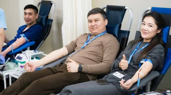 В Казахстане учредили награду "Құрметті донор" для почётных доноров