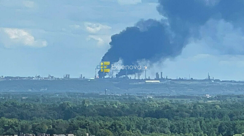 Беспилотники атаковали нефтеперерабатывающий завод в Уфе