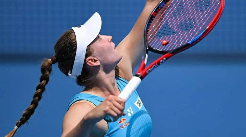 Всего два сета: Рыбакина вошла в топ-32 участниц US Open-2026