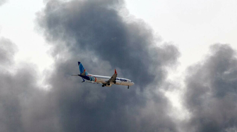 Пилот Flydubai, напавший с ножом на коллегу, мог быть выходцем из Омана