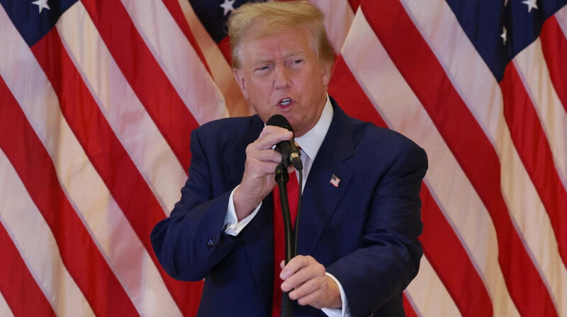 Трамп вновь связал рост цен на бензин в США с ударами Украины по российским НПЗ