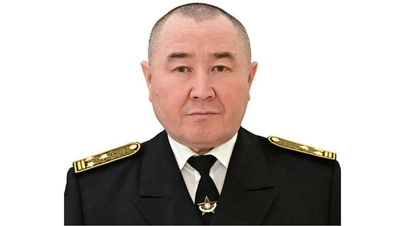 Бывшего главкома ВМС Казахстана Каната Ниязбекова арестовали по делу о гибели военных